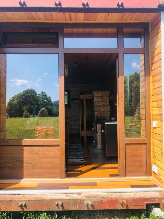 La Container Hotel Curtea De Arges Luaran gambar